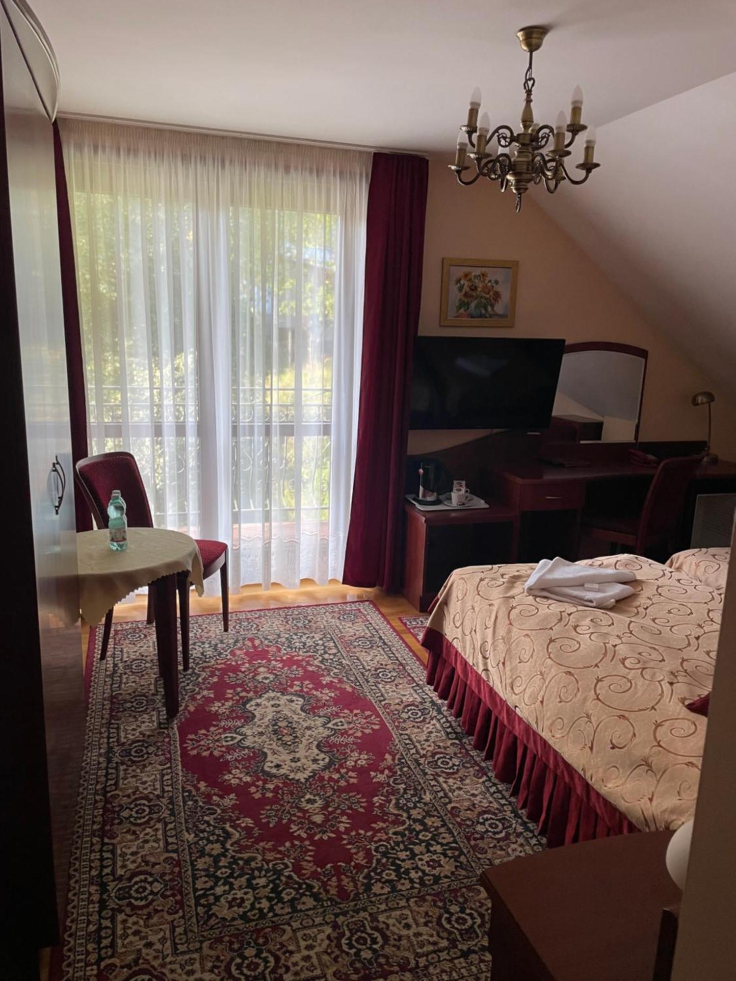 Pensjonat Szach Крыница-Здруй Экстерьер фото